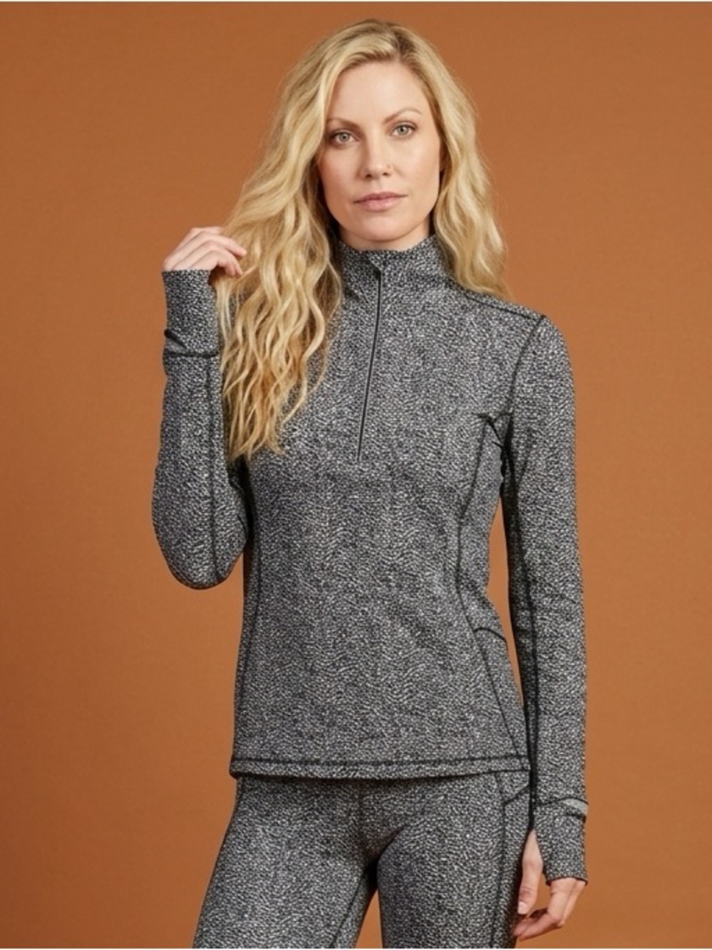 Lululemon Quarter Zip Pullover Size 2 Black White Athletic Running Top